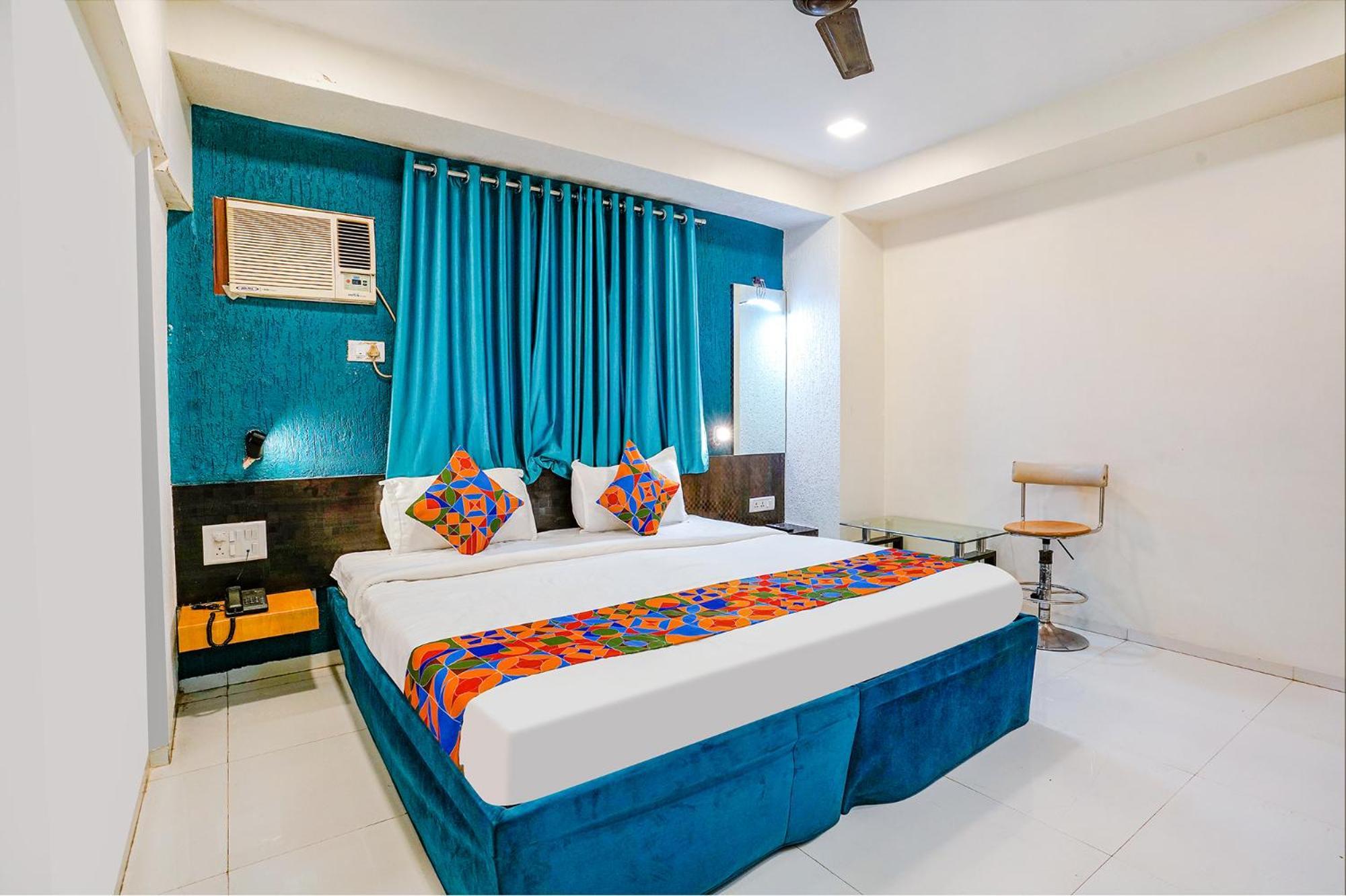 Hotel Bindra Elite Mumbai Exteriör bild